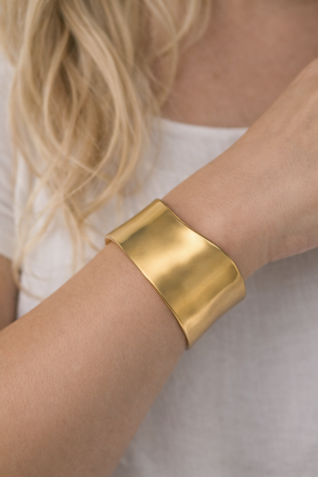 Bracelete Gold Largo Texturizado Maria Laura