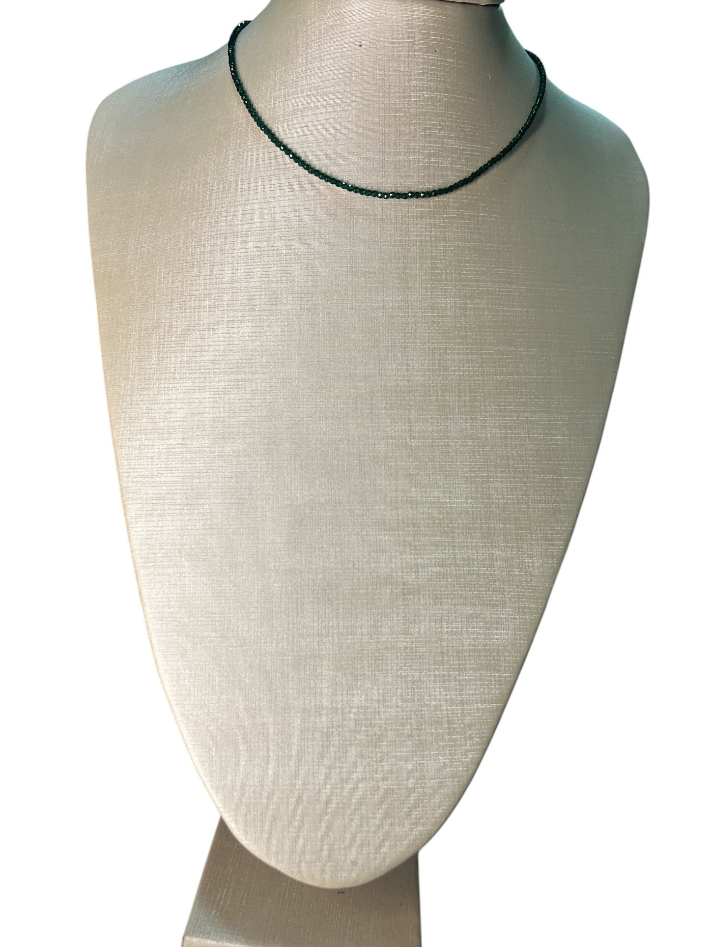 Necklace Maria Bianca Fino Verde Militar