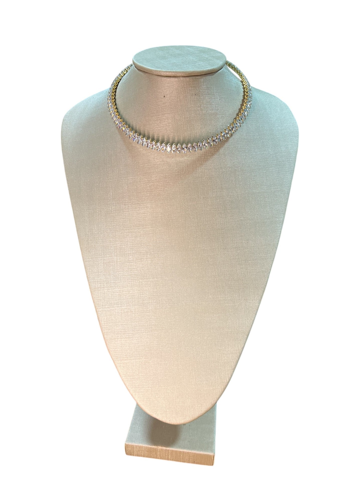 Choker Gold Rigida Brilhantes Artificiais