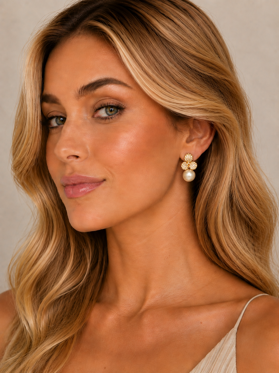 Earring Gold Maria Gabriela