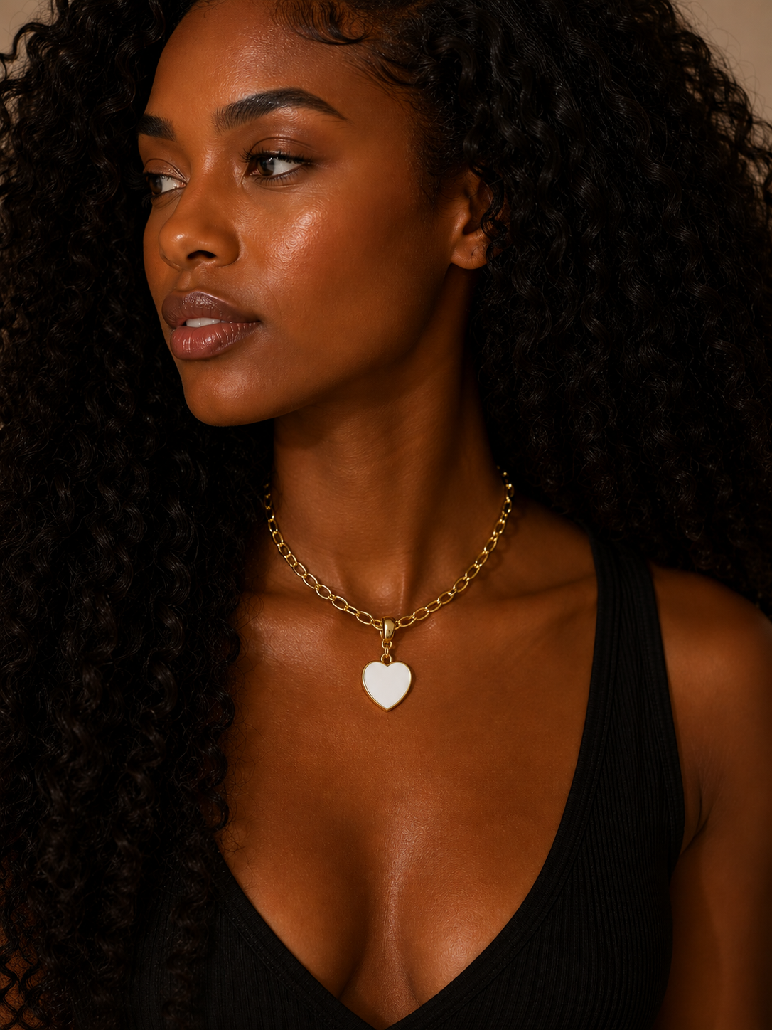 Necklace Gold Maria Leticia White