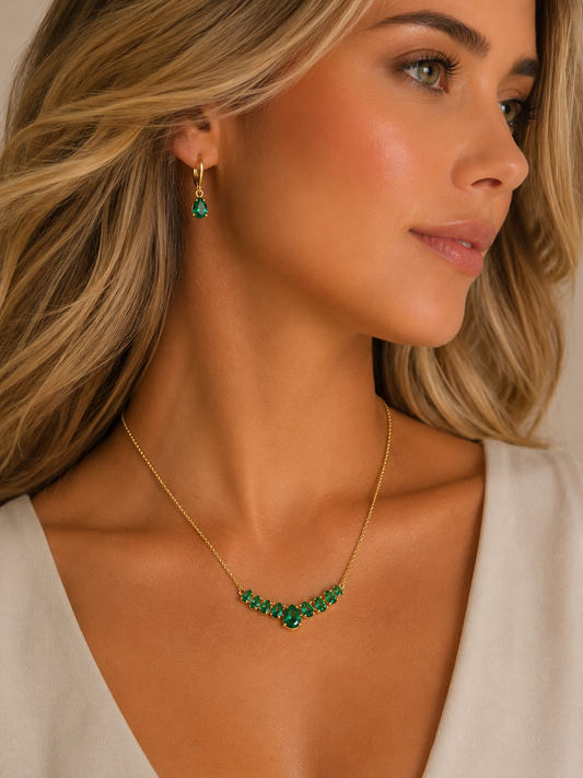 Set Gold Earring e Necklace Maria Isabel