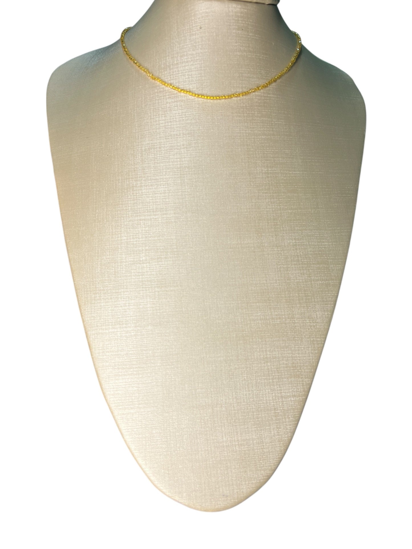 Necklace Maria Bianca Amarelo Fino