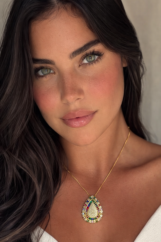 Necklace Maria Esmealda Gold Gravejado